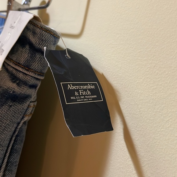 Womens New Abercrombie & Fitch Curve Love The Mom High Rise Jeans - Picture 5 of 7